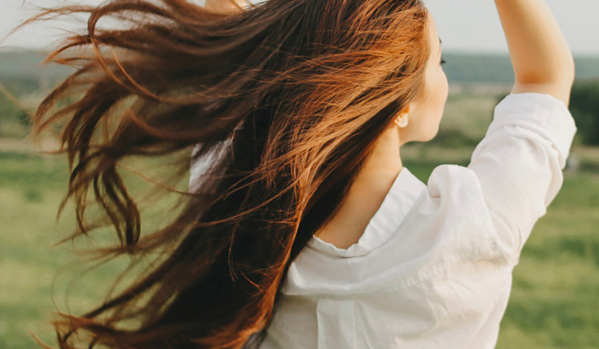 Natural Hair Color vs. Conventional Hair Color: What's The Difference?