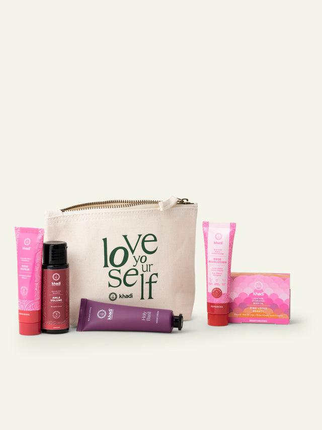 khadi Summer Travel Kit — des essentiels de soin pour vous accompagner tout au long de l’été
